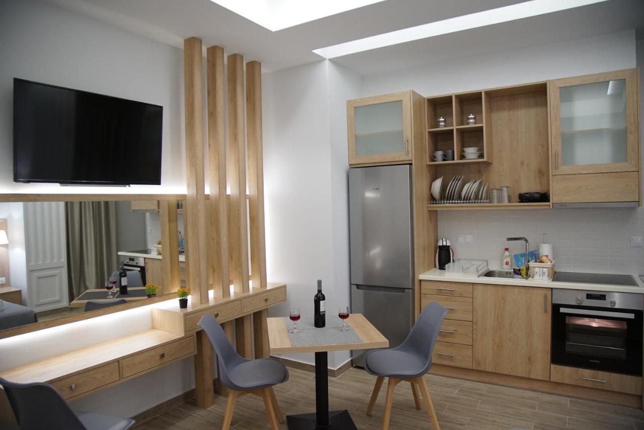 Simplychic Apartment C Каламата Экстерьер фото