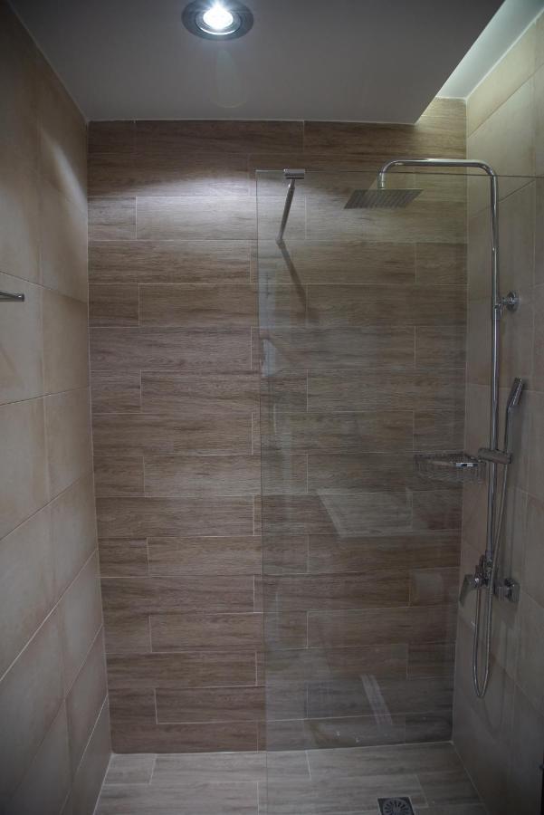 Simplychic Apartment C Каламата Экстерьер фото